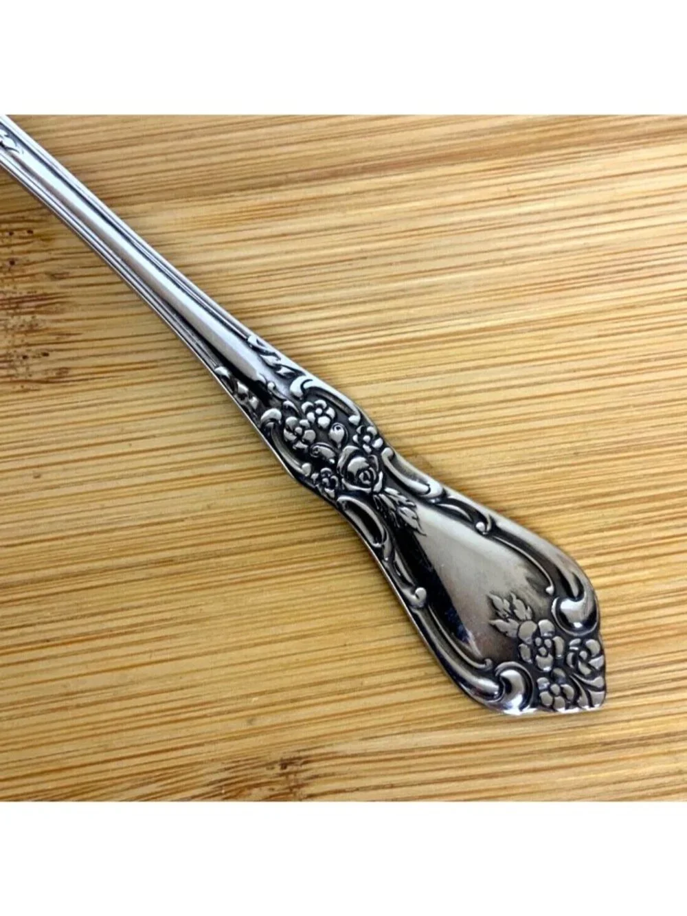 Oneida Distinction Deluxe Kennett Square 4 Salad Forks Stainless Steel Flatware